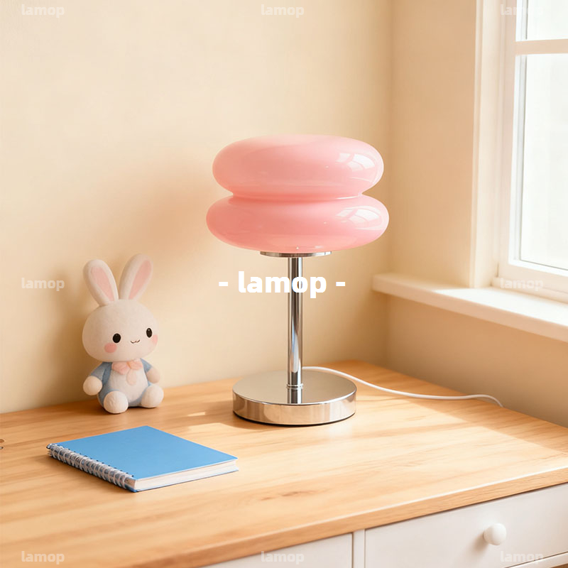Cream Retro Bedside Table Lamp - Lighting Decoration In Bedroom 评论和价格