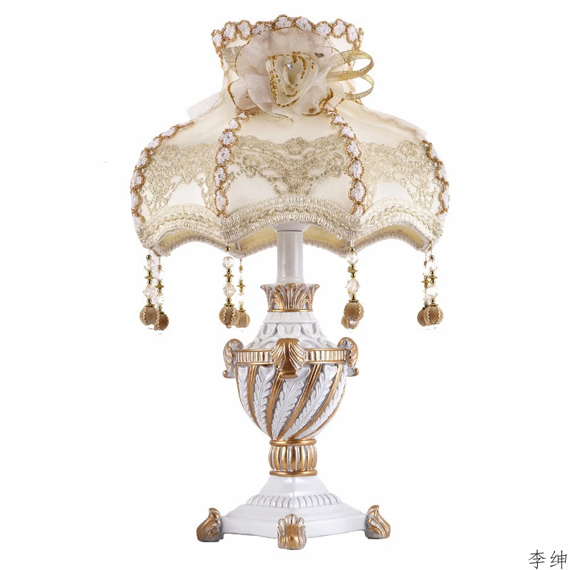 Nordic Princess Vintage Table  - Decor Lighting The Parade 评论和价格