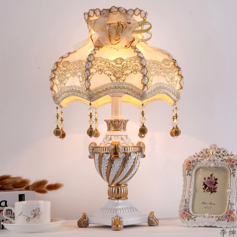 Nordic Princess Vintage Table  - Decor Lighting The Parade 评论和价格