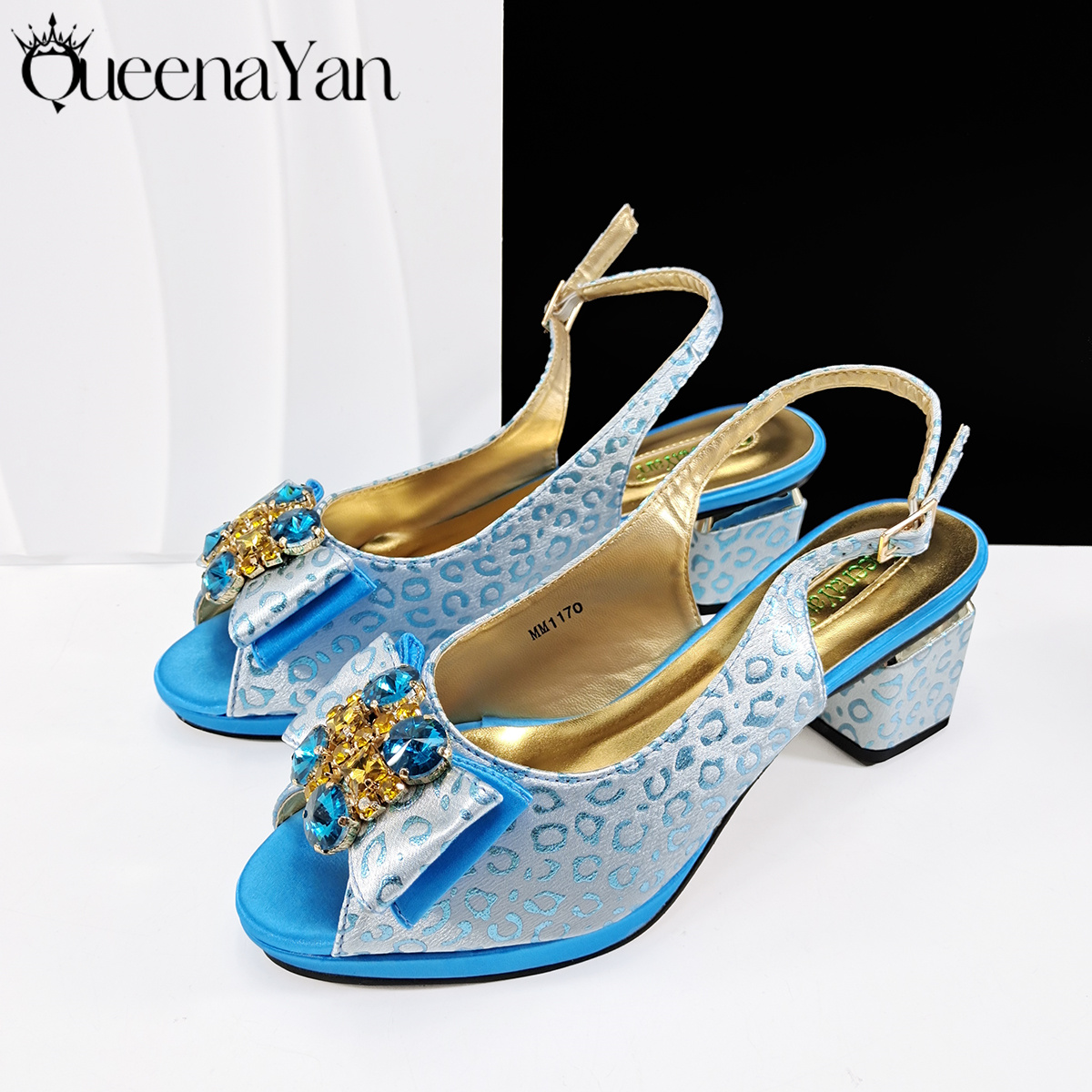 Queena Yan Light Blue Elegant  - Lighting Decoration Wedding 评论和价格