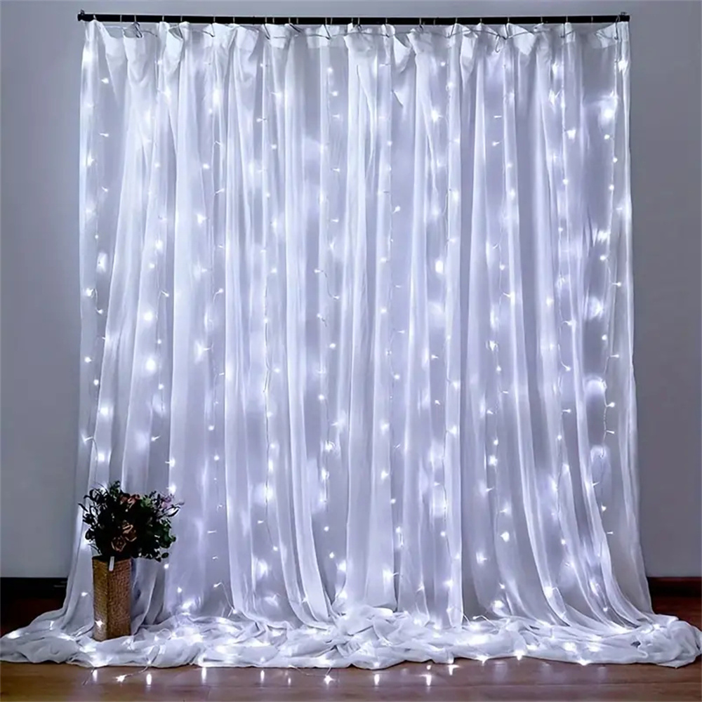 Battery Operated Christmas Hom - Fairy Light Curtain 评论和价格